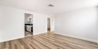 107 Manganese Street Gallery 6