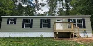 Coming Soon - Secluded 3 Bedroom 2 Bath Home in Spring Grove Schools! Gallery 1