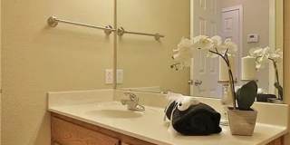 Cute 3-bedroom, 2-bath home Gallery 24