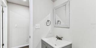 1006 E 26TH Avenue Gallery 44