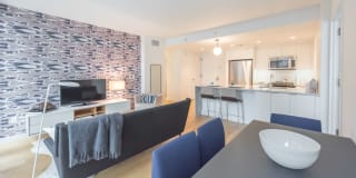 170 Amsterdam 170 Amsterdam Gallery 18