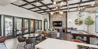 Hollister Village Gallery 21