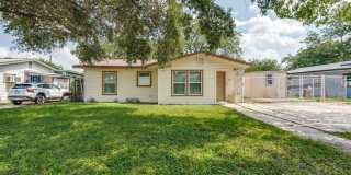 326 SUBLETT DR Gallery 1