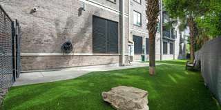 The Charleigh The Charleigh Gallery 22