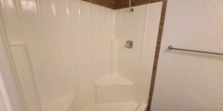 Great Central Location - 3 Bed / 2 Bath Single Story! Gallery 19
