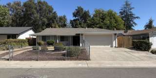 5620 Greenacres Way Gallery 1