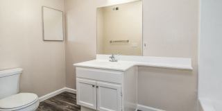 Sunny Creek Gallery 31