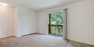 The Retreat at Hidden Bay Apartment Homes Gallery 14