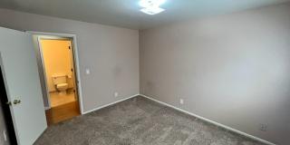 <b>Three Bedroom Single Story SE Reno Home<br><br> Gallery 7