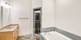1867 Gordon Manor NE Gallery 25