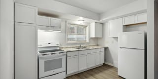 Walnut Flatz Gallery 1