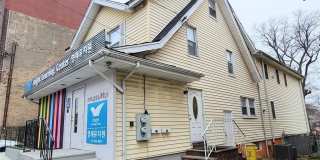 515 Broad Avenue Gallery 11