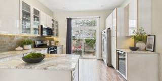 AUGUST 10 Beautiful 4 bed 3 bath home with tons of light and lots of outdoor space!! Gallery 6