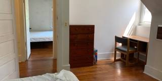 NE Gallery 8