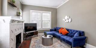 West Campus Cottage! Gallery 5