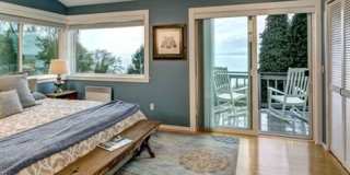 Stunning Sound & Olympic Mountain View Home in North Admiral Gallery 56