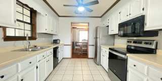 Country living, right in the center of Olive Branch Gallery 4