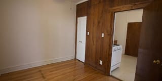 5411-5421 S. Ellis Avenue Gallery 27