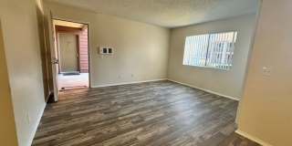 Summer Brook Apartments Gallery 4