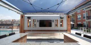 One William Gallery 70