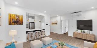 525 N MACQUESTEN PARKWAY Gallery 3