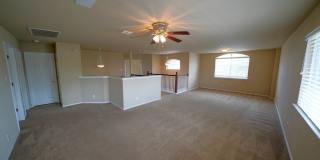 Spacious Home in Cibolo with 3 Car Garage! Realor Commission: $750 Gallery 29