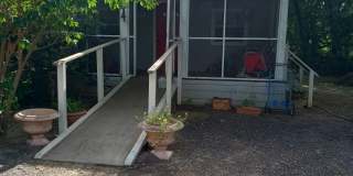 1035 N Johnson Street Gallery 1