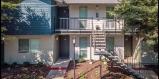 Arbor Walk Apartments Gallery 8