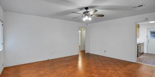 4221/4223 Hawthorne Court 4221/4223 Hawthorne Court Gallery 4