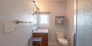 612 Lavina Street Gallery 27