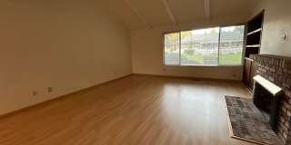 2bd/2ba home in Oakmont's 55+ adult Community Gallery 5