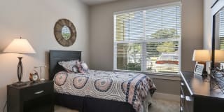 Creekside Crossing Gallery 22