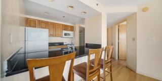 400 College Ave - The Heart of Collegetown Gallery 1