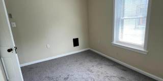 42 HOLLAND Avenue Gallery 20