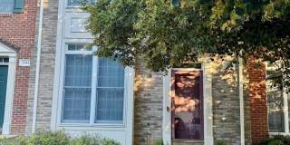 3942 KATHRYN JEAN Court Gallery 1