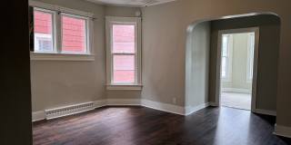 709 Ferry Street Gallery 12