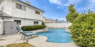 4562 Skyland Drive Gallery 33