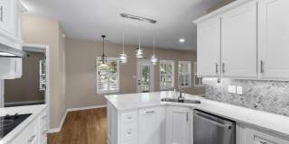 Great Location in the Heart of Madison! Gallery 17