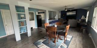 501 North Center Street Gallery 1