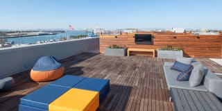 Modera Jack London Square Gallery 16