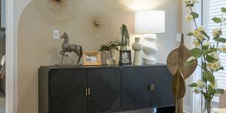 Alta Ivy Gallery 20