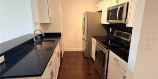 5475 VINELAND Road Gallery 5