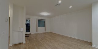 2710 Valor Gallery 17
