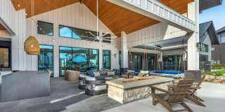 The Howard Gallery 7