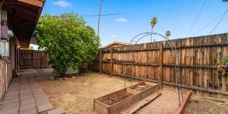 Maintained Mesa rental offering comfort, convenience, and easy access to everything the East Valley has to offer! Gallery 19