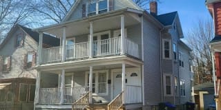 4 GRAY STREET, APT 2 Gallery 1