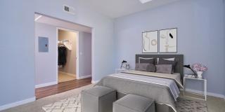 Summit At Warner Center Gallery 84