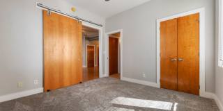 721 E North Street Gallery 16