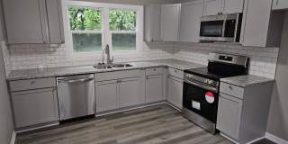 3 bedroom / 2 Bath - Available Soon! Gallery 6