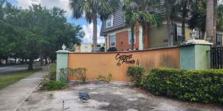  2 Bedroom 2 Bath Condo Gallery 3